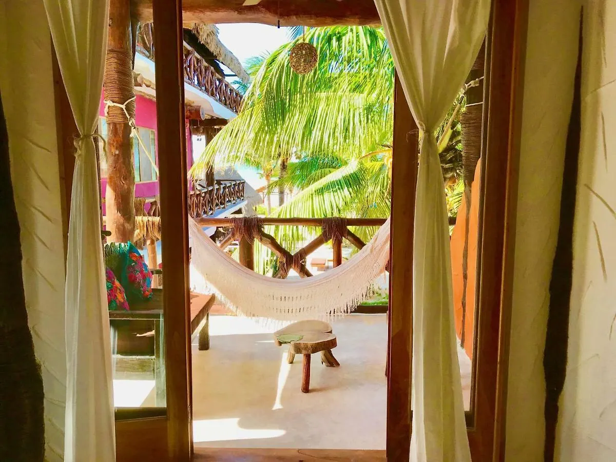 Palapas Del Sol Hotel Holbox 4*,