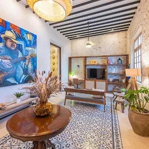 Casa Trova En Santa Lucía Centro, , Mérida México
